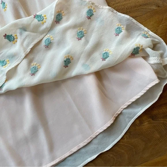 Sundance Embroidered Boho Silk Long Sleeve Peasant Blouse with Tie Neck - Picture 6 of 13